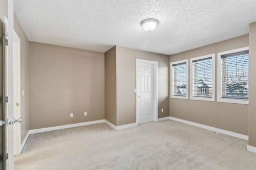 250 Fox Crescent, Fort Mcmurray, AB - Indoor Photo Showing Other Room
