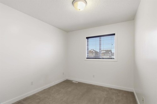 250 Fox Crescent, Fort Mcmurray, AB - Indoor Photo Showing Other Room