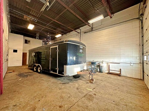 145 Macdonald Crescent, Fort Mcmurray, AB 