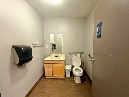 145 Macdonald Crescent, Fort Mcmurray, AB 