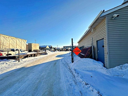 145 Macdonald Crescent, Fort Mcmurray, AB 