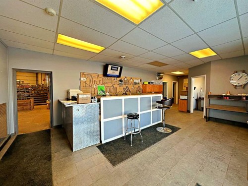 145 Macdonald Crescent, Fort Mcmurray, AB 