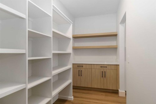 120 Beaconview Place, Fort Mcmurray, AB - Indoor With Storage