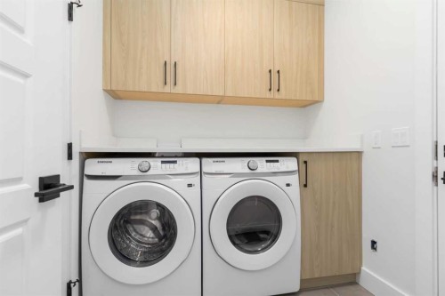 120 Beaconview Place, Fort Mcmurray, AB - Indoor Photo Showing Laundry Room