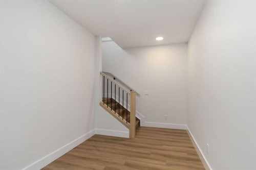 120 Beaconview Place, Fort Mcmurray, AB - Indoor Photo Showing Other Room