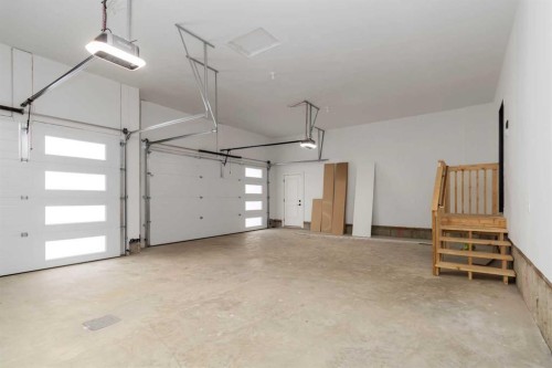 120 Beaconview Place, Fort Mcmurray, AB - Indoor Photo Showing Garage