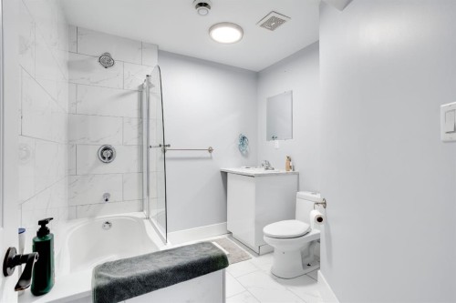 103 Donovan Drive, Anzac, AB - Indoor Photo Showing Bathroom