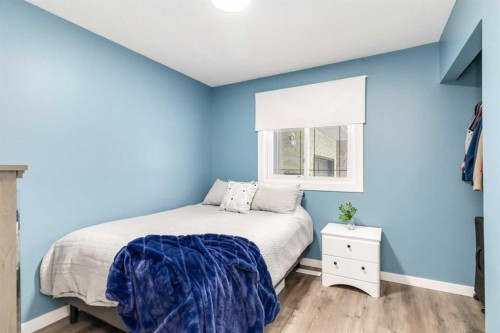 247 Cornwall Drive, Fort Mcmurray, AB - Indoor Photo Showing Bedroom