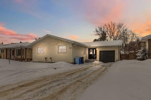 247 Cornwall Drive, Fort Mcmurray, AB - Outdoor