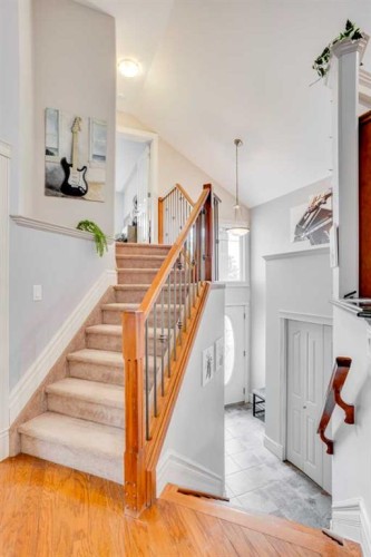 176 Maple Leaf Lane, Fort Mcmurray, AB - Indoor Photo Showing Other Room