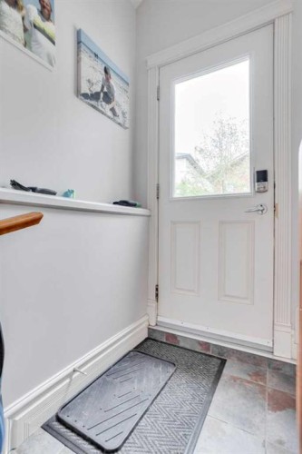 176 Maple Leaf Lane, Fort Mcmurray, AB - Indoor Photo Showing Other Room