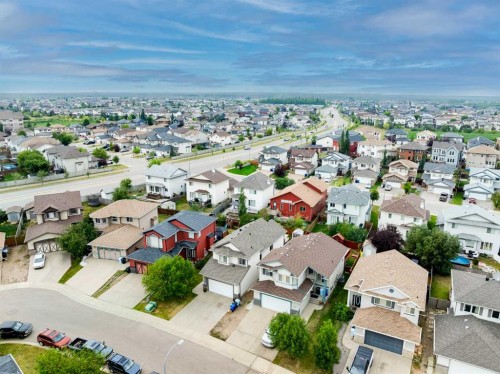 176 Maple Leaf Lane, Fort Mcmurray, AB - Outdoor With View