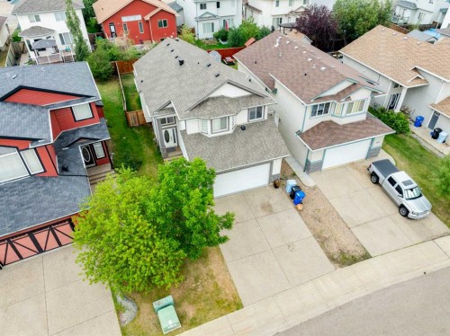 176 Maple Leaf Lane, Fort Mcmurray, AB - Outdoor