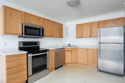 207-253 Gregoire Drive  Fort Mcmurray, AB T9H 4G7