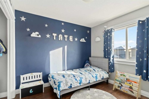 182 Crabapple Way, Fort Mcmurray, AB - Indoor Photo Showing Bedroom