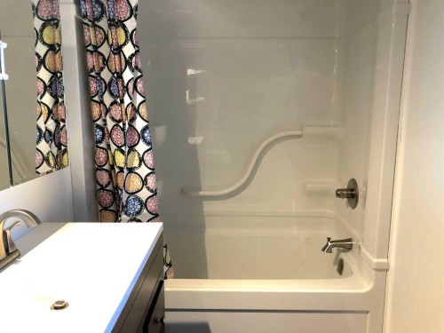 10117 102, Lac La Biche, AB 