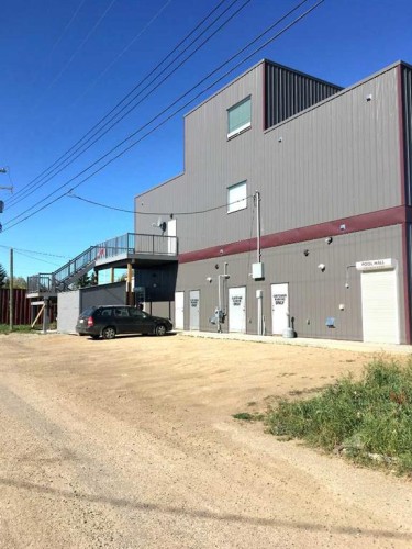 10117 102, Lac La Biche, AB 