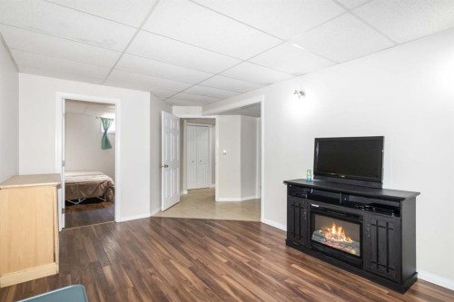 129 Ermine Crescent, Fort Mcmurray, AB - Indoor