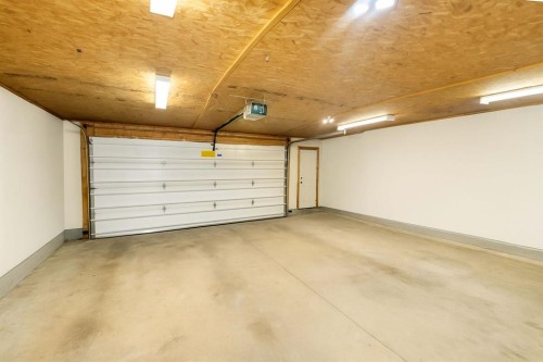 129 Ermine Crescent, Fort Mcmurray, AB - Indoor Photo Showing Garage