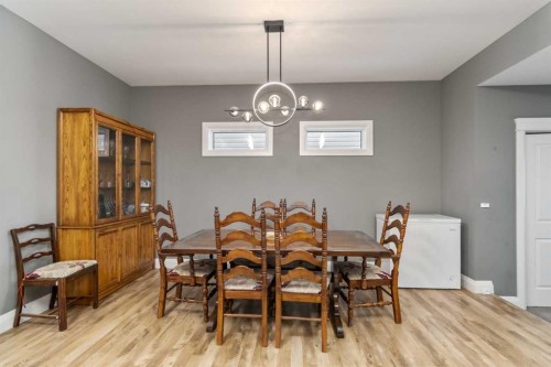 113 Heritage Drive, Fort Mcmurray, AB - Indoor Photo Showing Dining Room