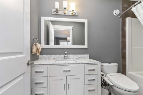 113 Heritage Drive, Fort Mcmurray, AB - Indoor Photo Showing Bathroom