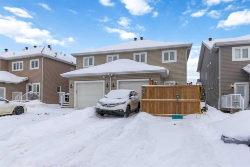 113 Heritage Drive, Fort Mcmurray, AB - Outdoor
