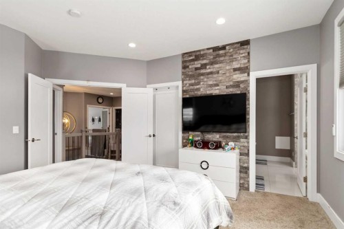 145 Cobblestone Bay, Fort Mcmurray, AB - Indoor Photo Showing Bedroom