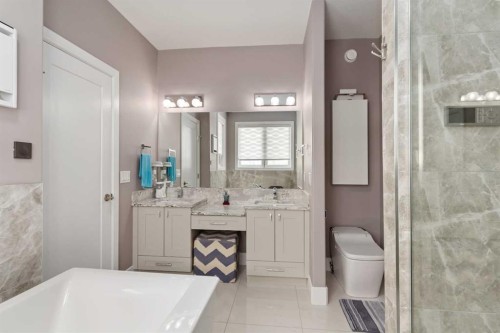 145 Cobblestone Bay, Fort Mcmurray, AB - Indoor Photo Showing Bathroom