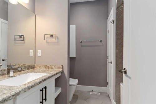 145 Cobblestone Bay, Fort Mcmurray, AB - Indoor Photo Showing Bathroom