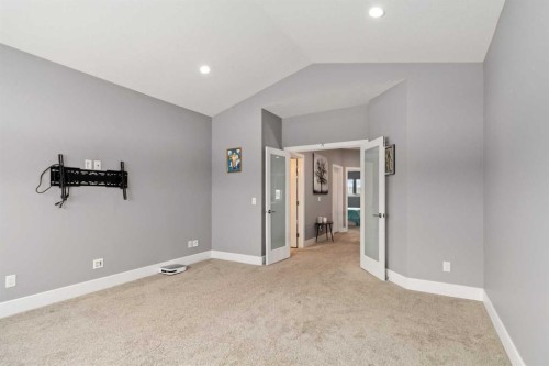 145 Cobblestone Bay, Fort Mcmurray, AB - Indoor Photo Showing Other Room
