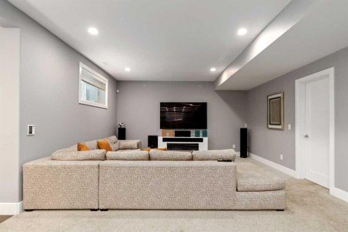 145 Cobblestone Bay, Fort Mcmurray, AB - Indoor