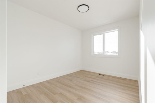 176 Beaveridge Close, Fort Mcmurray, AB - Indoor Photo Showing Other Room