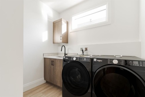 176 Beaveridge Close, Fort Mcmurray, AB - Indoor Photo Showing Laundry Room