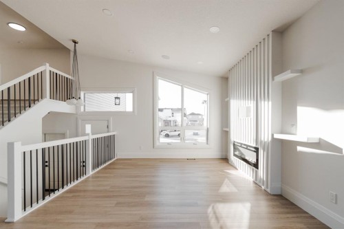 176 Beaveridge Close, Fort Mcmurray, AB - Indoor Photo Showing Other Room