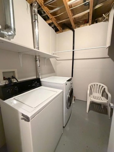 180 Webb Drive, Fort Mcmurray, AB - Indoor Photo Showing Laundry Room