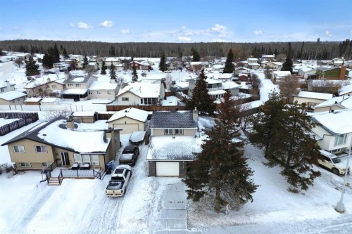 137 Deep Road, Fort Mcmurray, AB - Outdoor