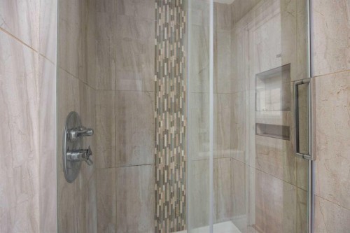 137 Deep Road, Fort Mcmurray, AB - Indoor Photo Showing Bathroom