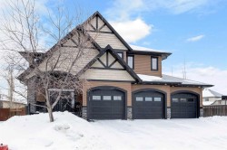 112 Trillium Bay  Fort Mcmurray, AB T9K 0H4