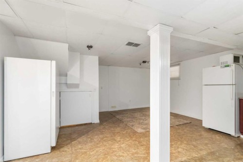 202 Bird Crescent, Fort Mcmurray, AB - Indoor