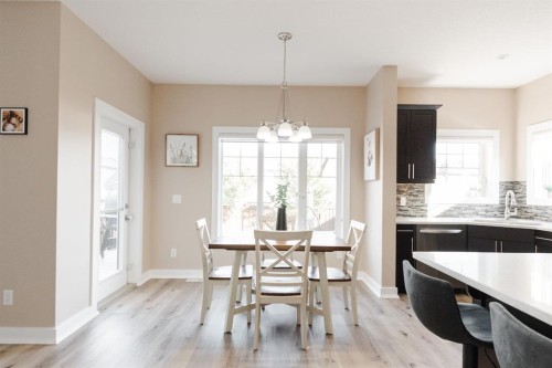 181 Diamondstone Ridge, Fort Mcmurray, AB - Indoor Photo Showing Dining Room