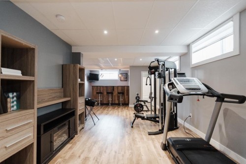 181 Diamondstone Ridge, Fort Mcmurray, AB - Indoor Photo Showing Gym Room