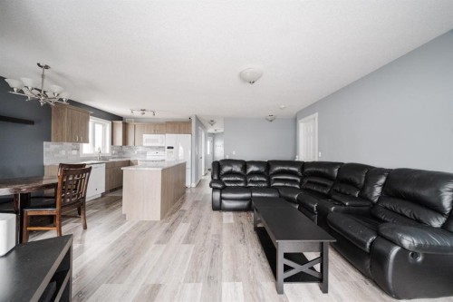 157 Swanson Crescent, Fort Mcmurray, AB - Indoor