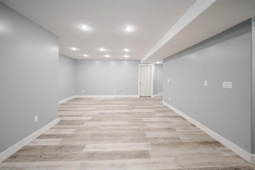 157 Swanson Crescent, Fort Mcmurray, AB - Indoor Photo Showing Other Room