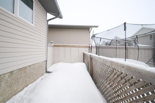 157 Swanson Crescent, Fort Mcmurray, AB - Outdoor With Exterior