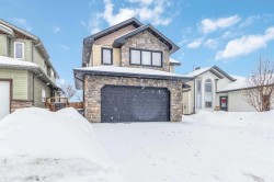 221 Fox Crescent  Fort Mcmurray, AB T9K 0C1