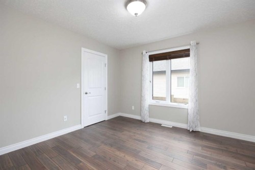 125 Beardsley Crescent, Fort Mcmurray, AB - Indoor Photo Showing Other Room