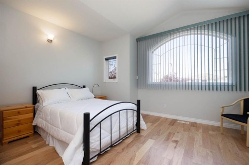 127 Berard Crescent, Fort Mcmurray, AB - Indoor Photo Showing Bedroom