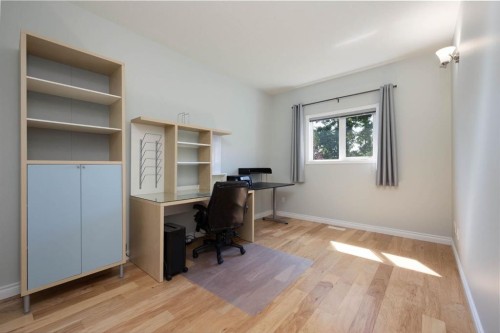 127 Berard Crescent, Fort Mcmurray, AB - Indoor Photo Showing Office