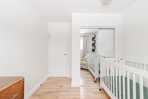 121 Hinge Road, Fort Mcmurray, AB - Indoor Photo Showing Other Room