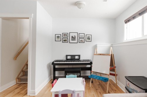 121 Hinge Road, Fort Mcmurray, AB - Indoor